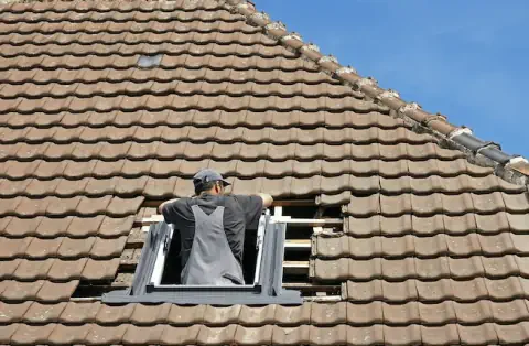 Pose de velux - Quiers-sur-Bezonde